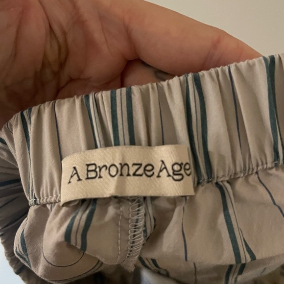 A Bronze Age Striped Shorts - Picture 6 of 7